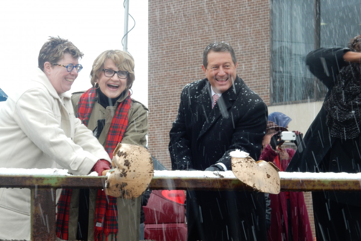 Congresswoman Louise Slaughter with Former State Assemblyman Joe Morelle at a groundbreaking