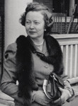 Elizabeth G. Holahan